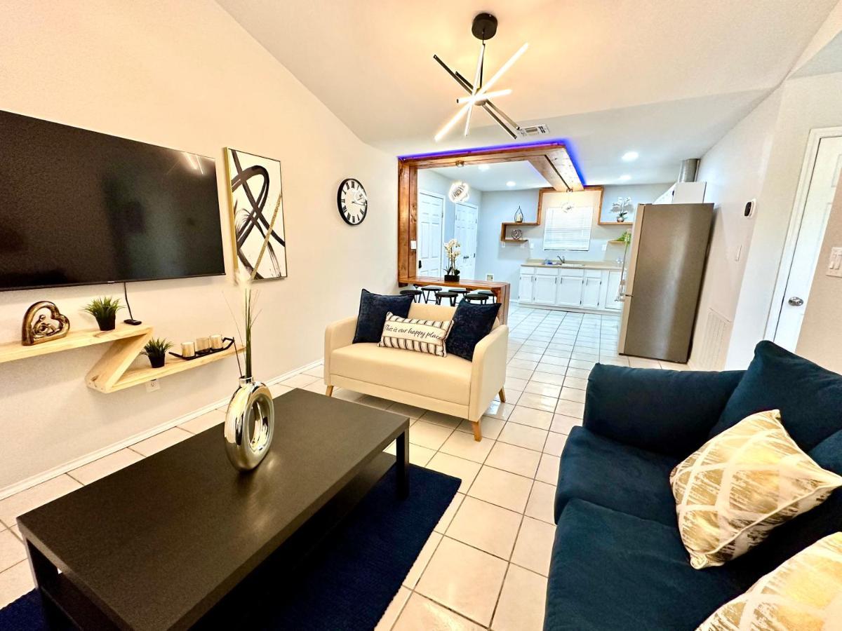 Traveler Stay Plus Eagle Pass Extérieur photo