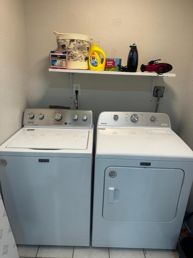 Traveler Stay Plus Eagle Pass Extérieur photo